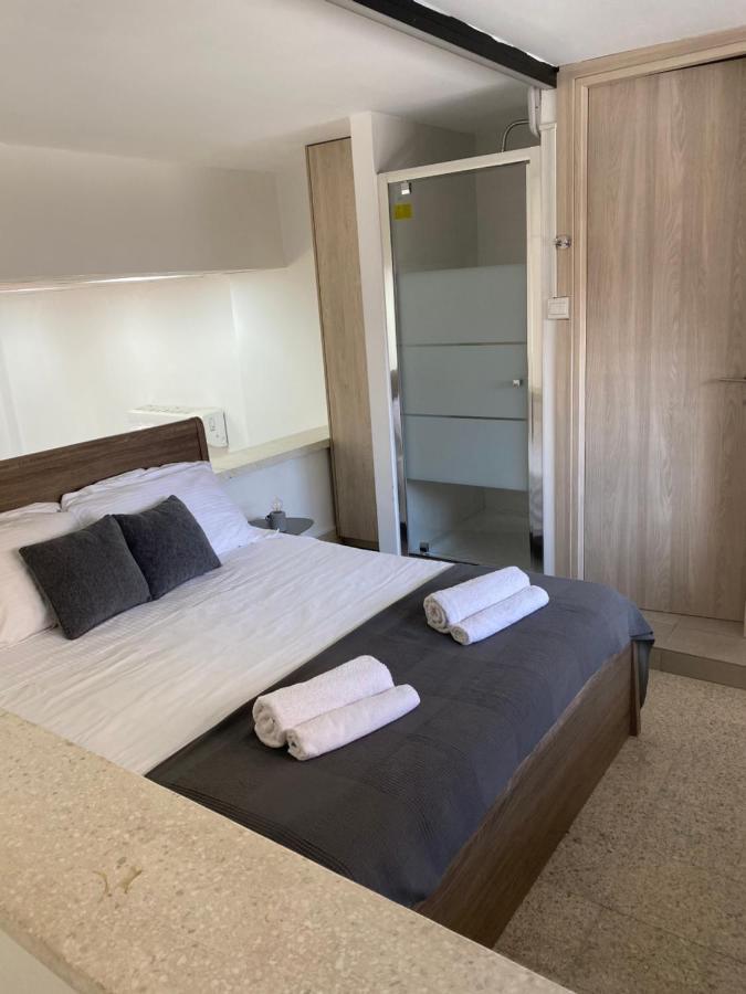Modern City Center Appartment Saripolou Limassol Exterior foto